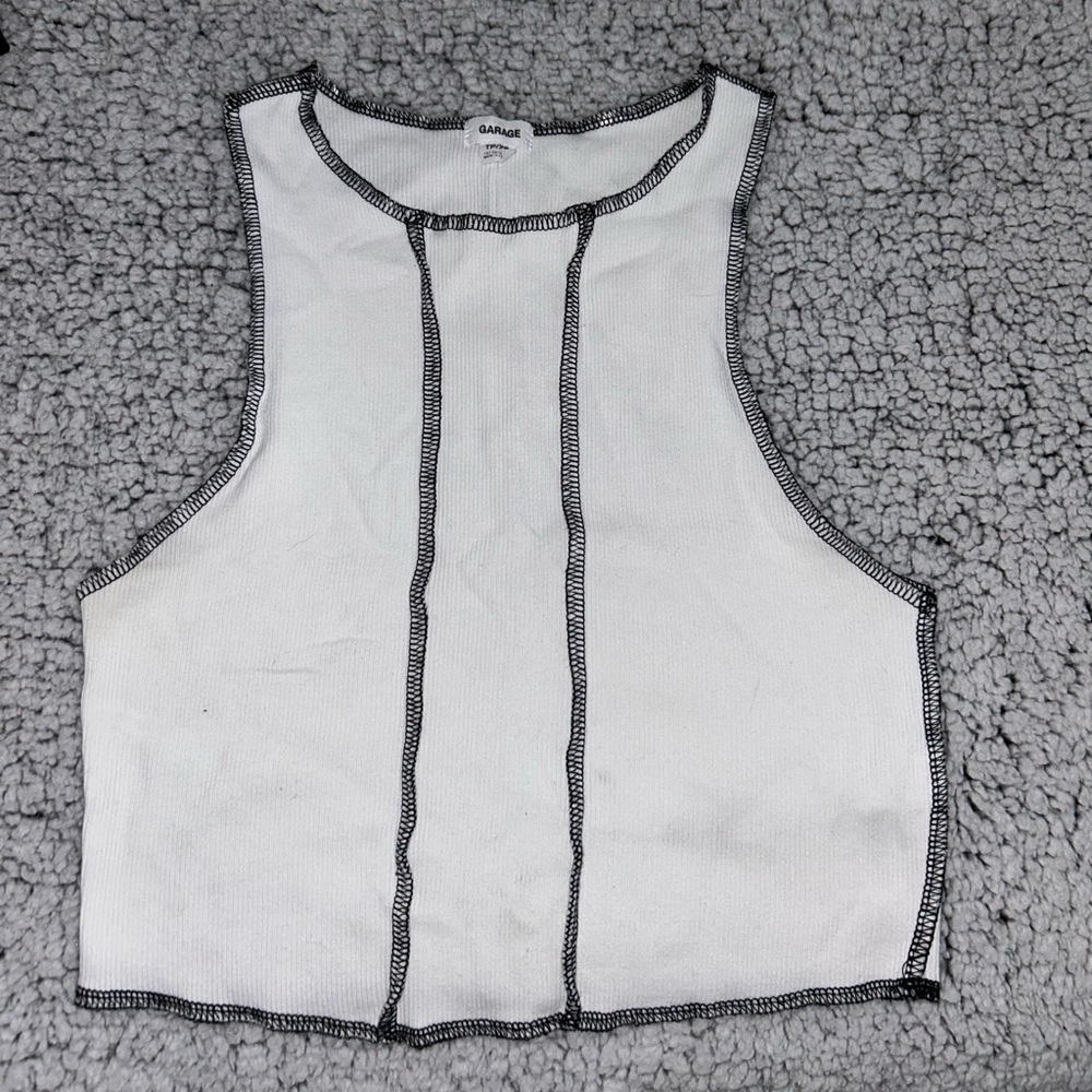 Crop top